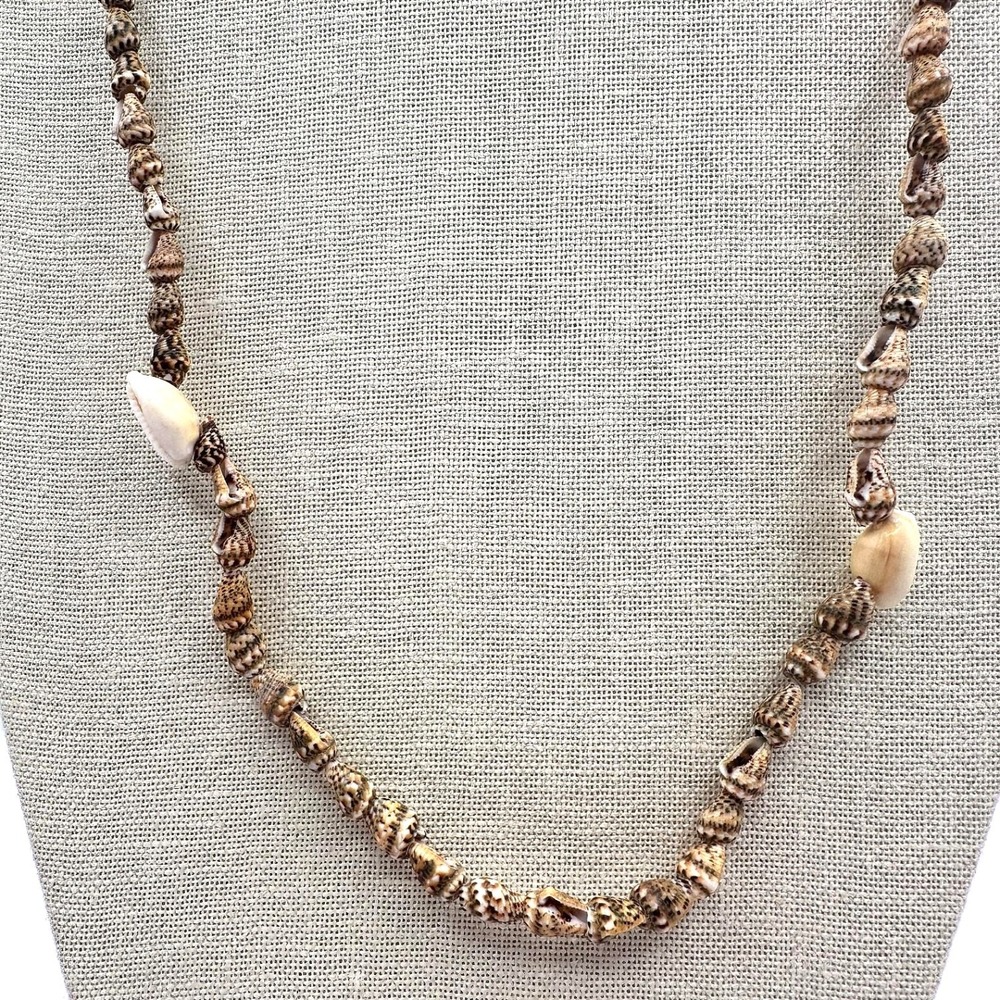 Vintage Y2K Single Strand Seashell Necklace Boho Women's Classic Fashion Jewelry